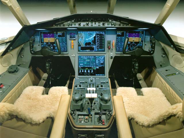 FALCON 2000LX