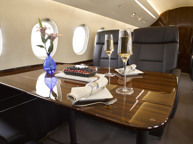 Falcon 2000LXS
