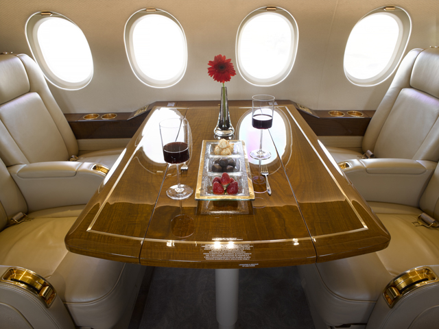 Falcon 2000LX