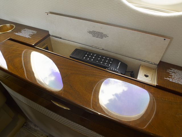 Falcon 2000LX