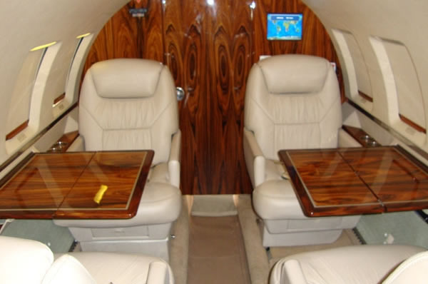 Hawker 800XP