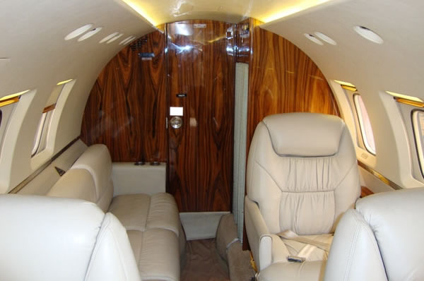Hawker 800XP