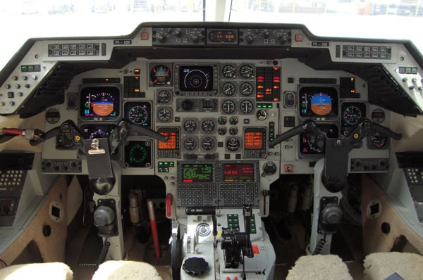 Hawker 800XP
