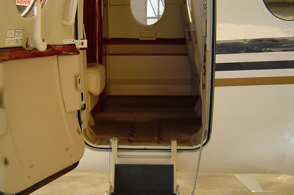 Hawker 400XP
