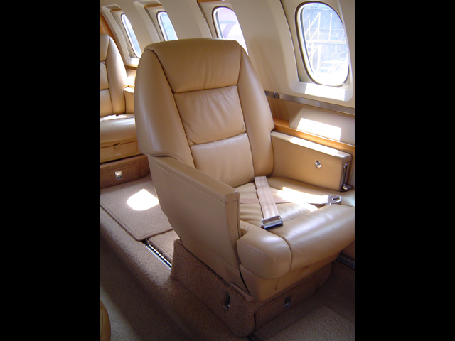 Hawker 800XP