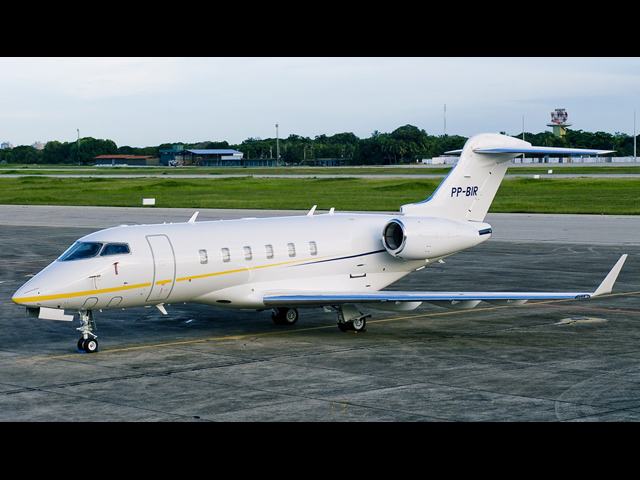 Challenger 300