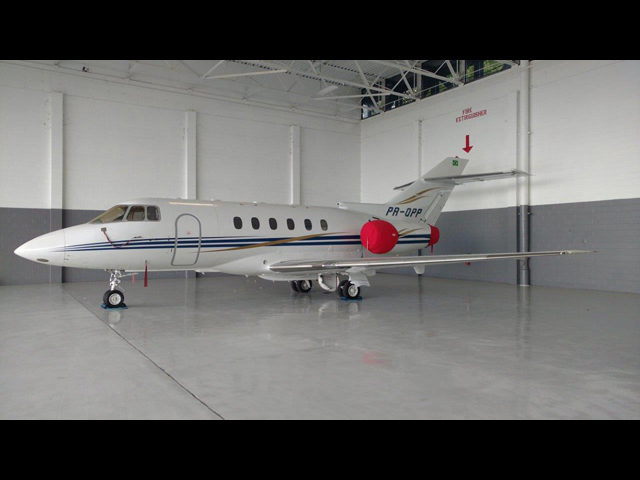 Hawker 800XP