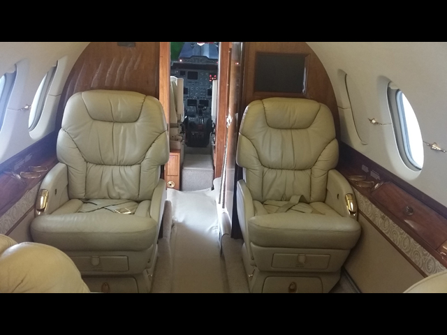 Hawker 800XP
