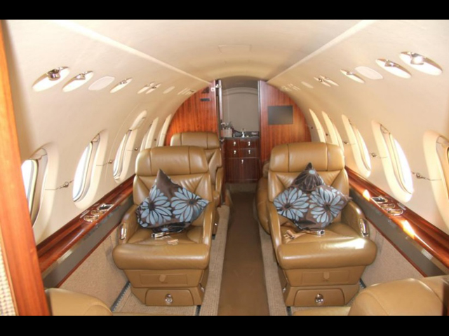 Hawker 850 XP