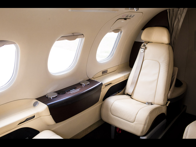 Phenom 100