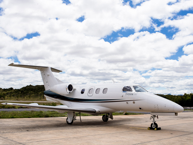 Phenom 100